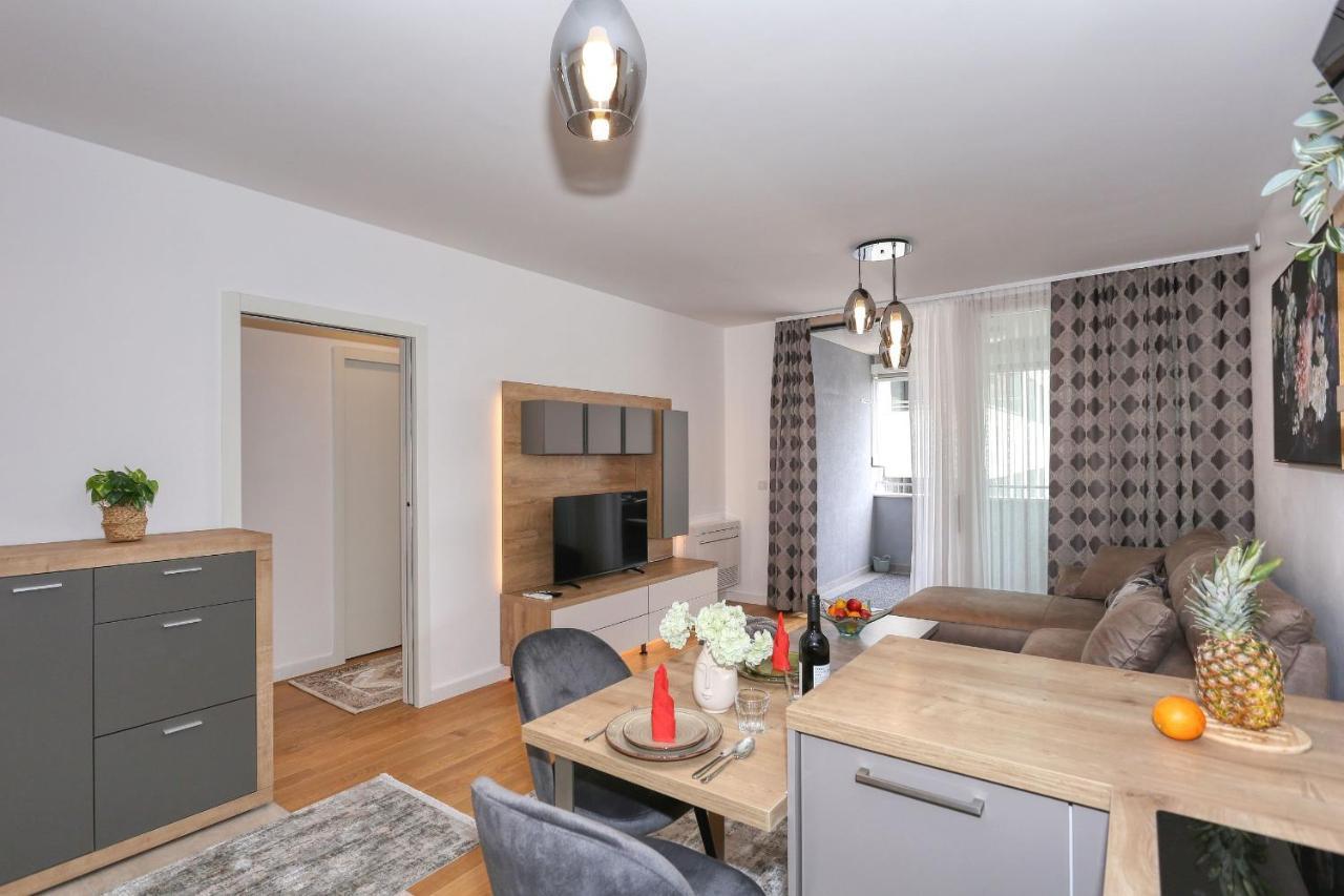 זאדאר Apartments Luna With Free Parking מראה חיצוני תמונה