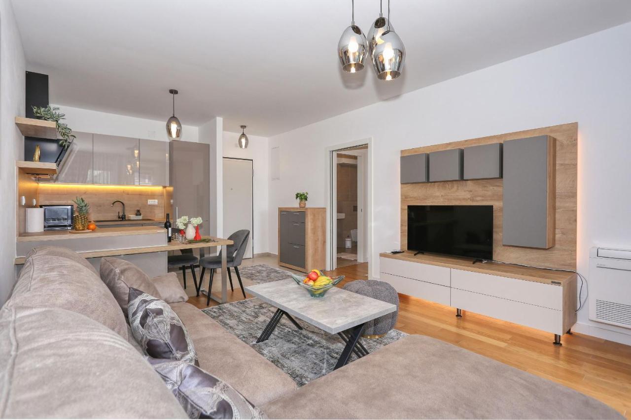זאדאר Apartments Luna With Free Parking מראה חיצוני תמונה