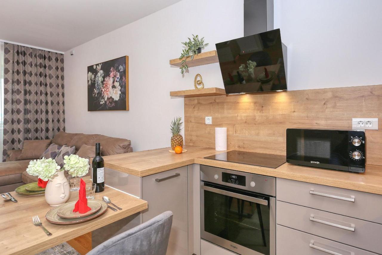 זאדאר Apartments Luna With Free Parking מראה חיצוני תמונה