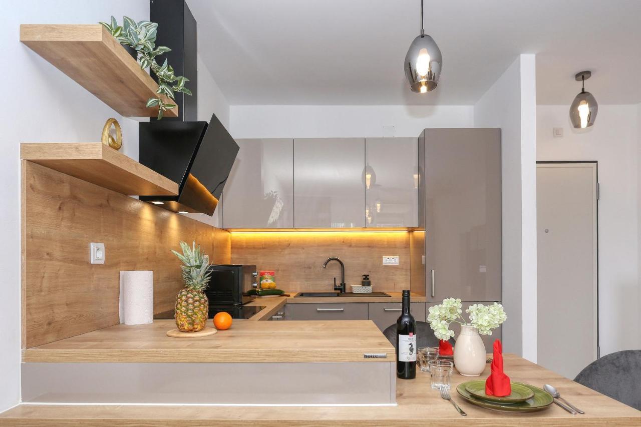 זאדאר Apartments Luna With Free Parking מראה חיצוני תמונה