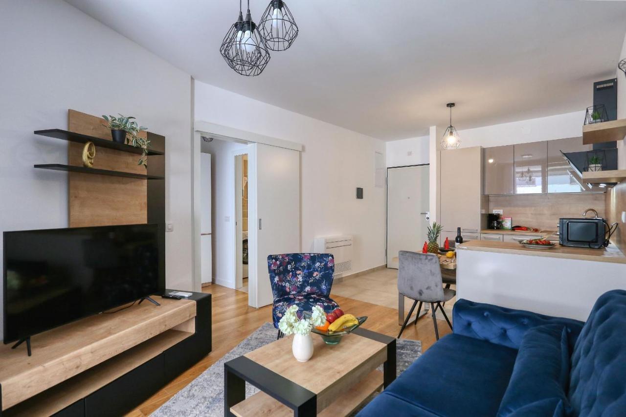 זאדאר Apartments Luna With Free Parking מראה חיצוני תמונה